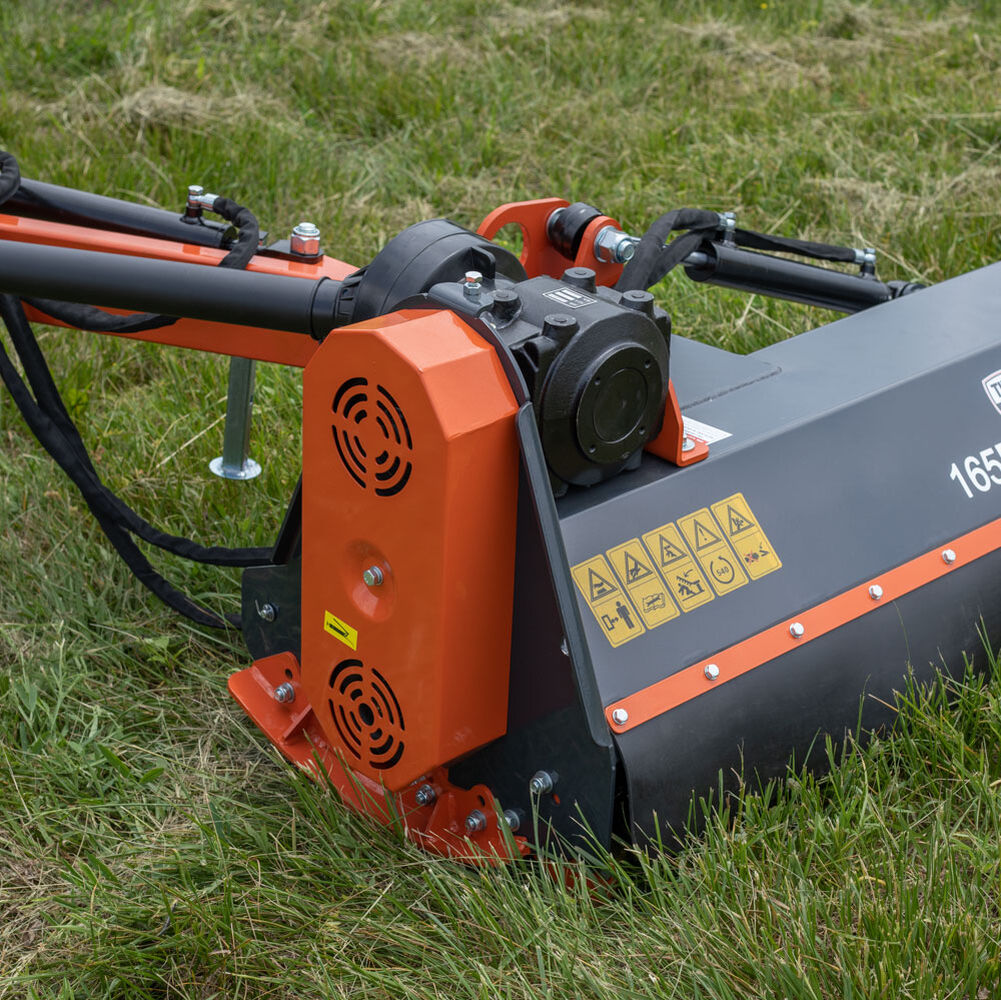 57-in 3-Point Offset Flail Ditch Bank Mower